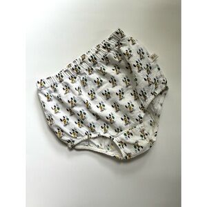 VGUC early Bobo Choses Lion Riding a Bicycle Bloomers 12/18m